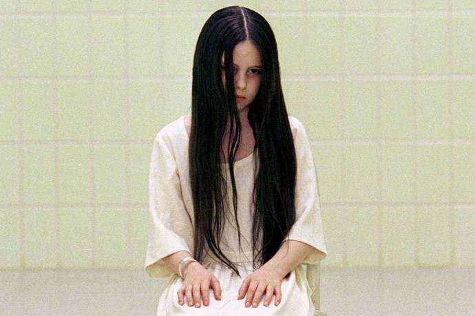 Daveigh Chase se proslavila ve 12 letech rolí děsivé dívky Samary v hororu Kruh.
