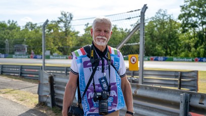 FOTO: Prezident Petr Pavel jako fotograf na Velké ceně Maďarska Formule 1