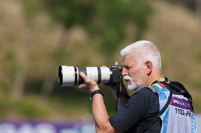 Prezident Petr Pavel jako fotograf na Velké ceně Maďarska Formule 1