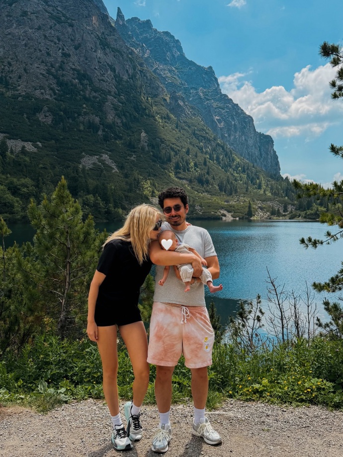 Sára Slezáková a Mirai Navrátil ukázali syna. 