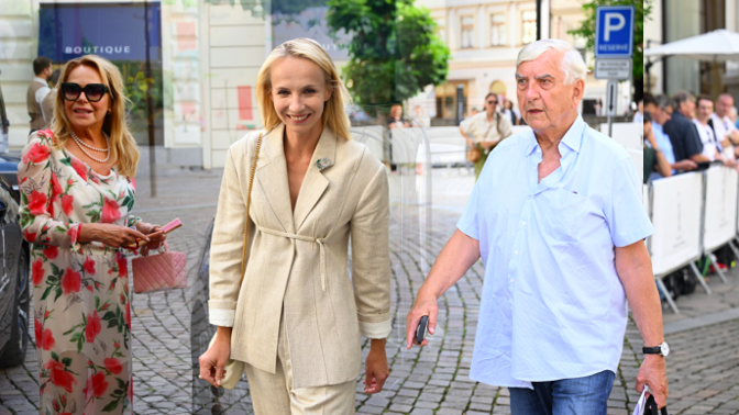 Galerie: Celebrity ve Varech trochu jinak. Jak vypadají hvězdy, než vstoupí na červený koberec 