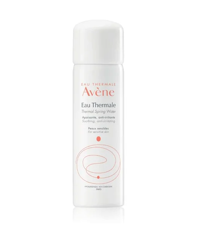 Termální voda ve spreji Avène, 155 Kč (50 ml), prodává Dr. Max