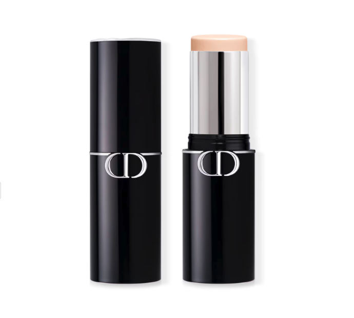 Multifunkční make-up v tyčince Dior, 1 660 Kč, prodává Sephora Multifunkční make-up v tyčince Dior, 1 660 Kč, prodává Sephora