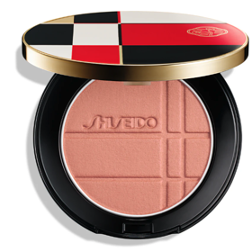 Multifunkční líčidlo pro oči a tvář ShiseidoColor + Glow Enhancer, 950 Kč, prodává Notino
