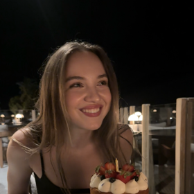 Kateřina Ujfaluši oslavila 21. narozeniny.