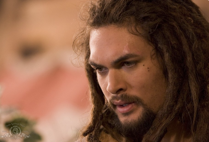 Jason Momoa v Hvězdné bráně.