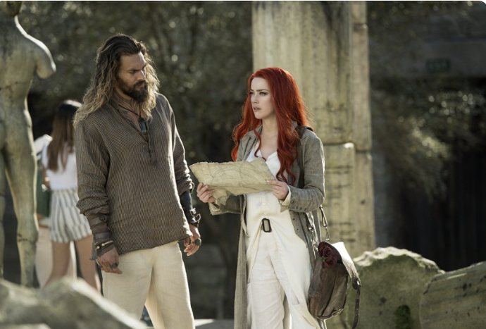 Jason Momoa v kultovním Aquamanovi.