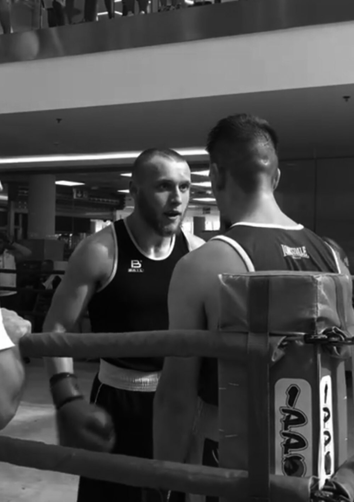 Pavel Mikhalov bude boxovat na galavečeru GBO boxing New Era 2