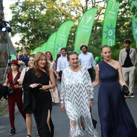 Eva Holubová dorazila na Innogy party.