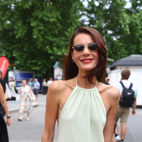 Moderátorka Monika Timková bude mít ve VIP dílu netradiční úkol – poznat, kdo se skrývá v boxech.