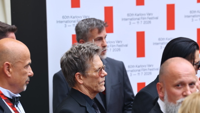 FOTO: Kevin Bacon odjíždí k Thermalu.