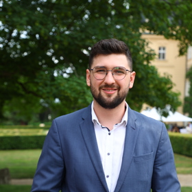 Poslanec Matěj Gregor.
