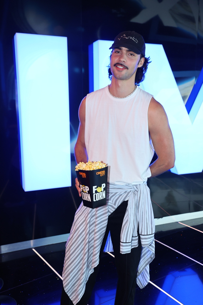 Zpěvák Adam Pavlovčin.