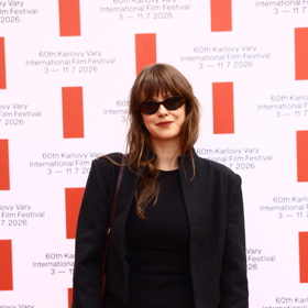 Varům vládnou ofiny: Francouzský styl Jenovéfy Bokové nebo baby bangs podle Maggie Gyllenhaal. Troufnete si? Varům vládnou ofiny: Francouzský styl Jenovéfy Bokové nebo baby bangs podle Maggie Gyllenhaal. Troufnete si?