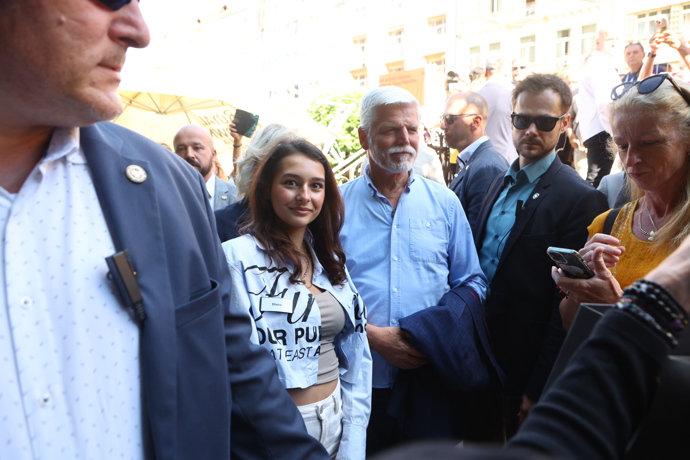 Prezident Petr Pavel byl samý úsměv.