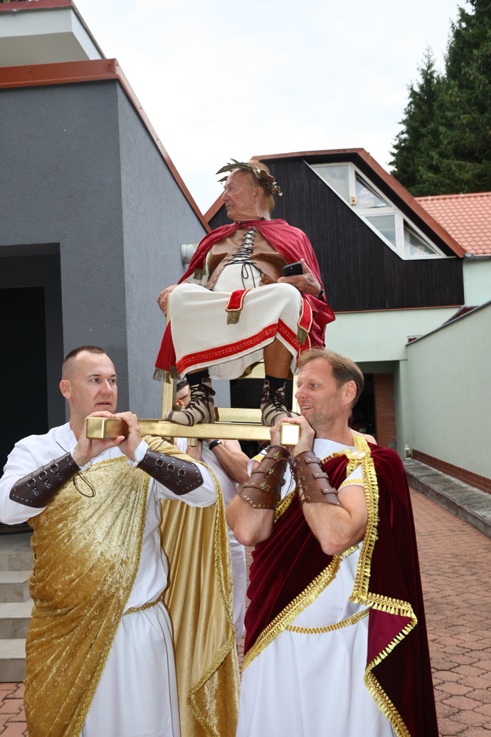 Petr Janda a jeho velkolepý příchod. 