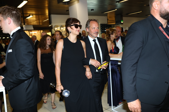 Maggie Gyllenhaal s manželem Peterem Sarsgaardem.