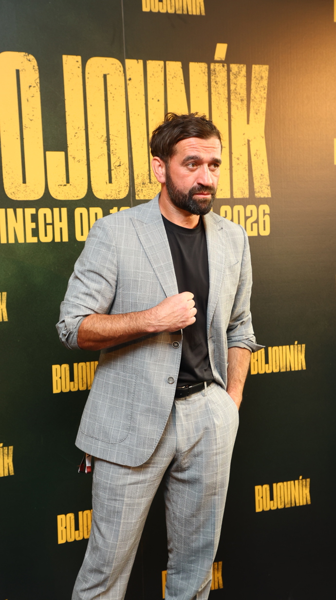 Milan Ondrík hraje ve filmu jednu z hlavních rolí.
