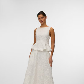 Top Vero Moda, 799 Kč Top Vero Moda, 799 Kč