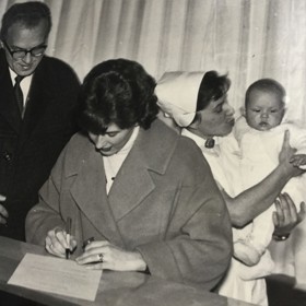 Nejosobnější zpověď Kateřiny Cajthamlové: Přes seznamku jsem potkala spoustu exotů. Pak přijel muž se žlutou růží Nejosobnější zpověď Kateřiny Cajthamlové: Přes seznamku jsem potkala spoustu exotů. Pak přijel muž se žlutou růží