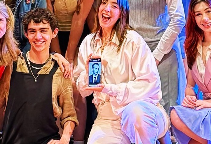 Před smrtí sdílel foto svých Italských studentů.