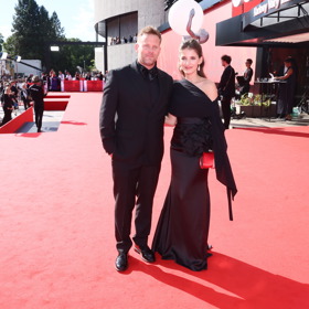 Tajné letní svatby letos odstartovali Jakub Prachař a Sara Sandeva.