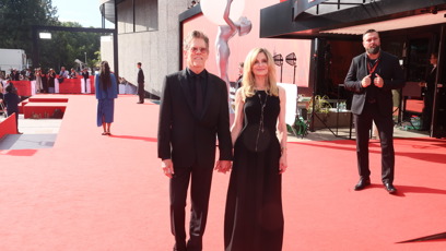 FOTO: Kevin Bacon a Kyra Sedgwick na červeném koberci.