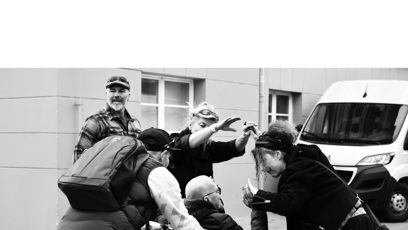 FOTO: Luděk Hrzal v obklopení přátel.