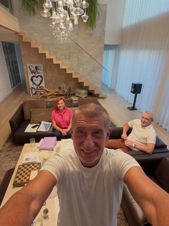 Andrej Babiš ukázal vnitřek své rezidence.