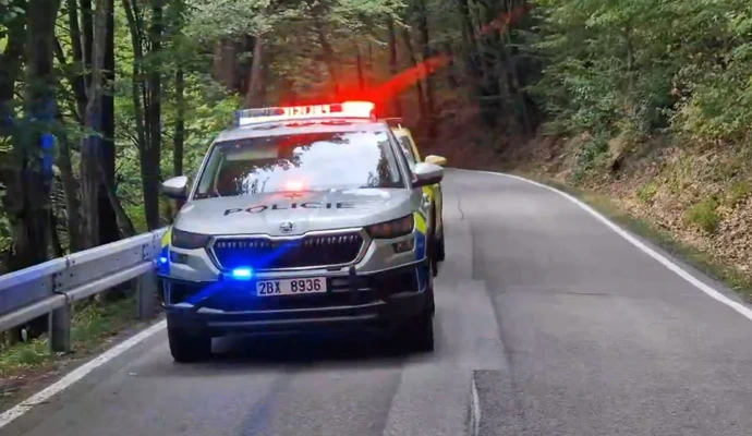 Policie řidiče bude nadále vyšetřovat. 