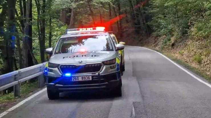 Policie řidiče bude nadále vyšetřovat. Policie řidiče bude nadále vyšetřovat.