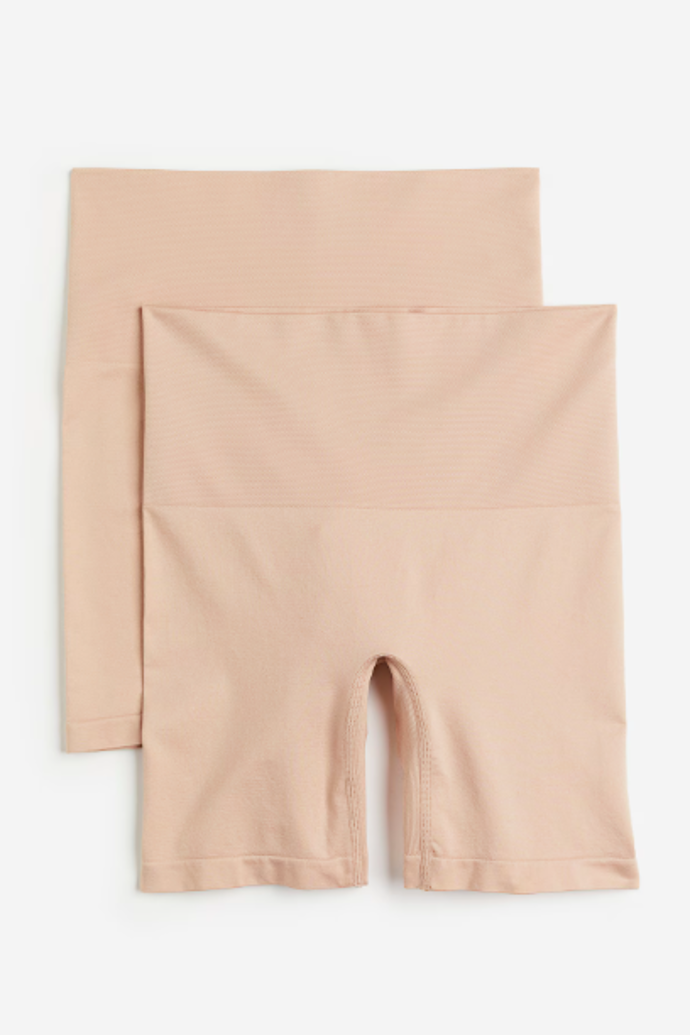 Bezešvé bikers H&M, 599 Kč Bezešvé bikers H&M, 599 Kč