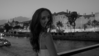 FOTO: Charlotte Gott zveřejnila videoklip ke třetímu singlu Paris.