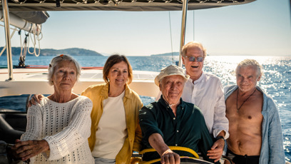 FOTO: Oldřich Kaiser, Petr Kostka, Jan Vlasák, Lenka Termerová a Dana Syslová ve filmu Pět švestek.