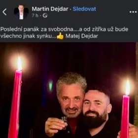 Martin Dejdar v pondělí večer propálil, že se jeho syn má další den ženit. Příspěvek ale v úterý ráno ze svého Facebooku smazal.
