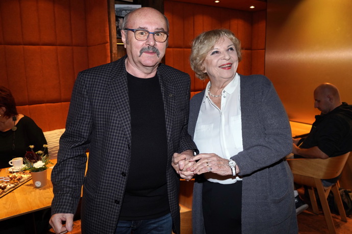 O svém muži mluví „Angelika" s humorem, že je dědek O svém muži mluví „Angelika" s humorem, že je dědek