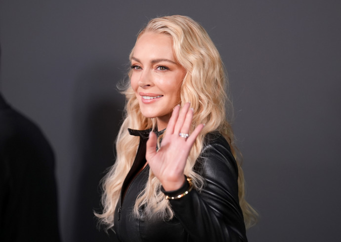 Lindsay Lohan nastavuje podzimní vlasový trend: Zrzavá barva jako nejlepší proměna pro unavené blond vlasy Lindsay Lohan nastavuje podzimní vlasový trend: Zrzavá barva jako nejlepší proměna pro unavené blond vlasy