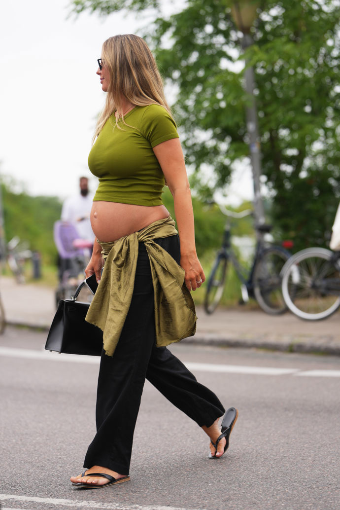Mama chic aneb Bříško jako nejlepší doplněk: Kodaň ukazuje, že těhotenská móda může být zatraceně stylová Mama chic aneb Bříško jako nejlepší doplněk: Kodaň ukazuje, že těhotenská móda může být zatraceně stylová