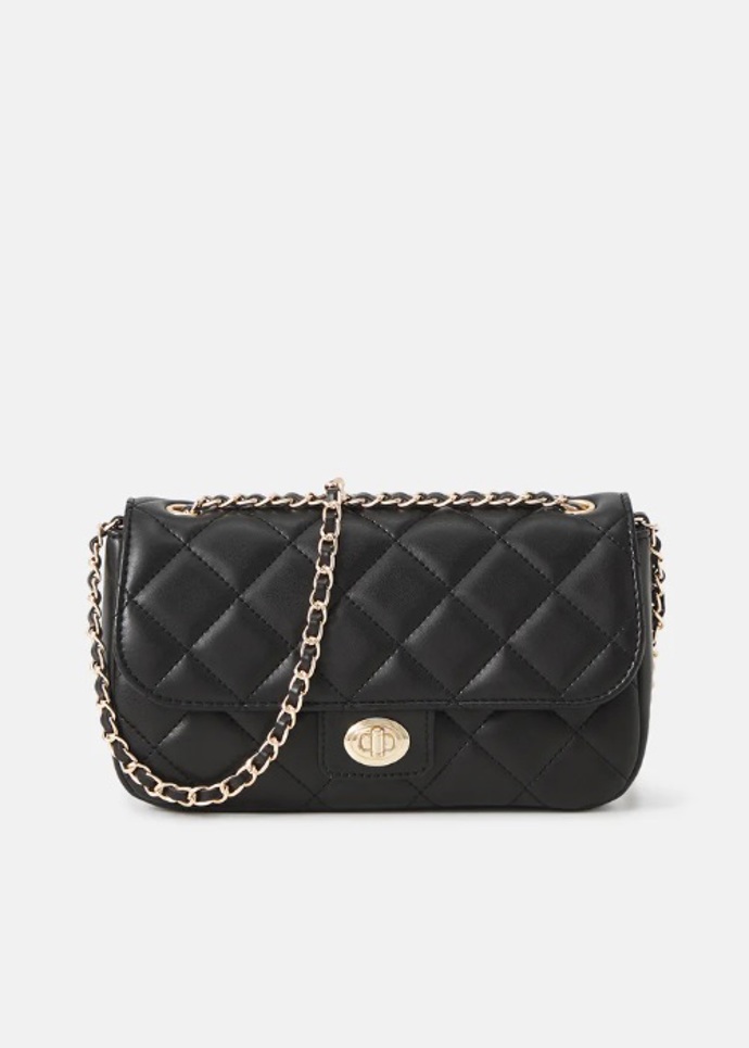 Coco Chanel by letos oslavila 143. narozeniny: Kabelky podle ní jsou v módním světě stálicí a milují je ženy každého věku