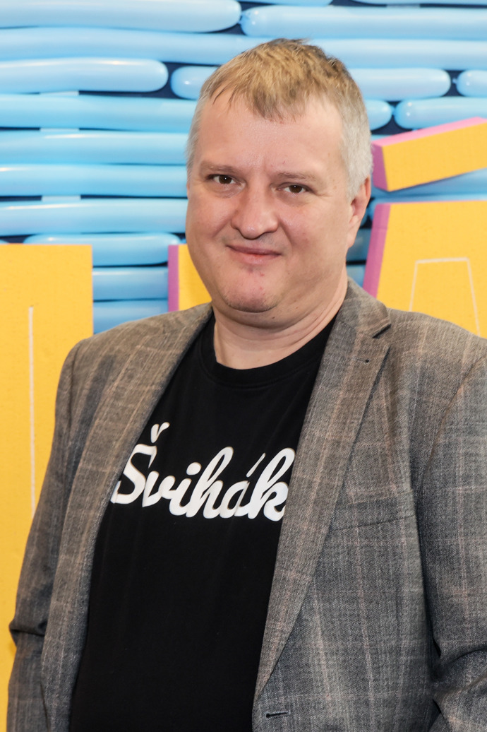 Říká, že patří mezi muže, kteří nedokážou žít jen tak s každým. 