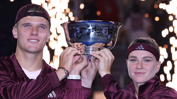 Jakub Menšík a Karolína Muchová vyhráli grandslamový titul.