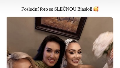 FOTO: Veronica Biasiol se svou svědkyní Markétou Královou a družičkami Natálií Říhovou a Besky.