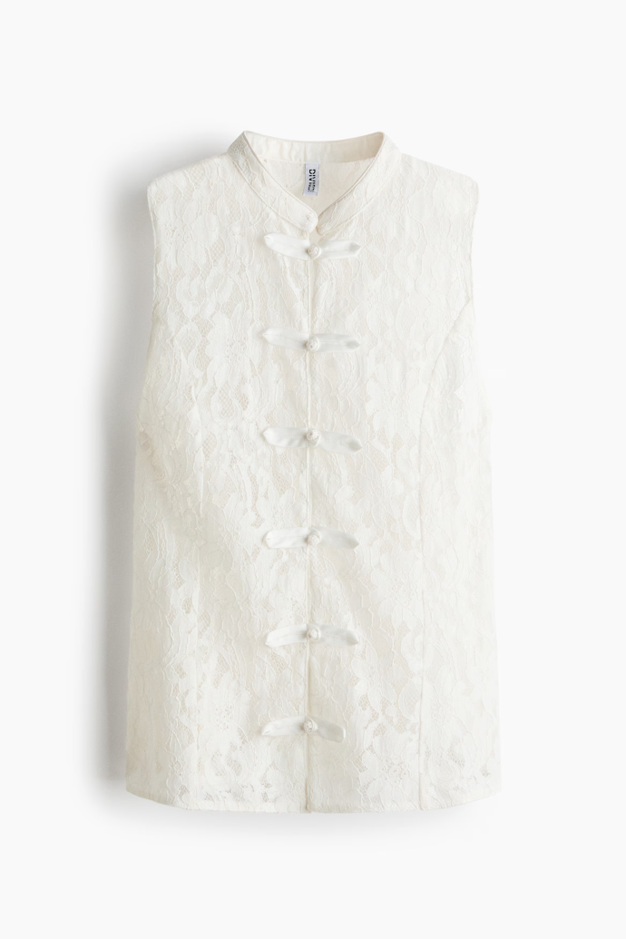 Krajková vesta, H&M, 499 Kč