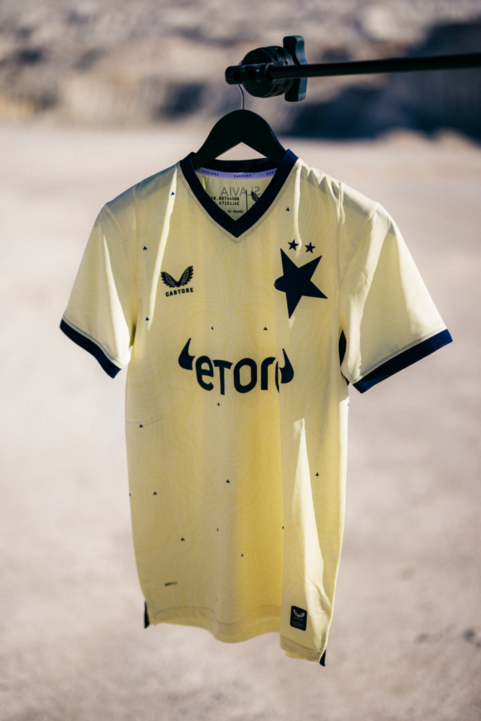 Fotbalová Slavia představila třetí sadu dresu.