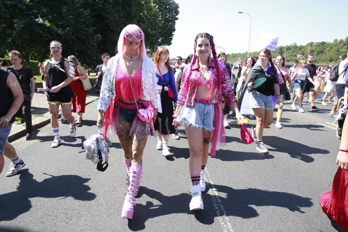 Desítky tisíc účastníků dorazily na festival Prague Pride. 