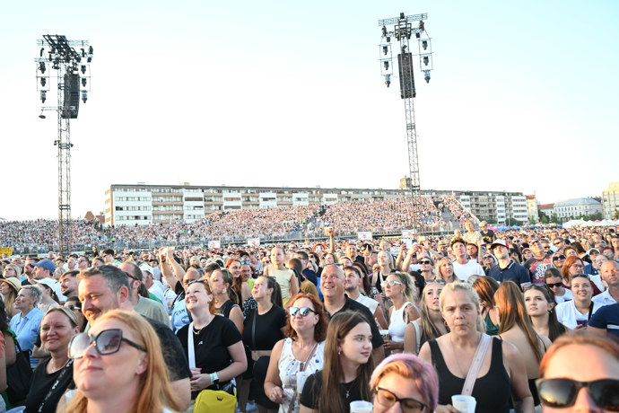 Koncert Marka Ztraceného na Letné.