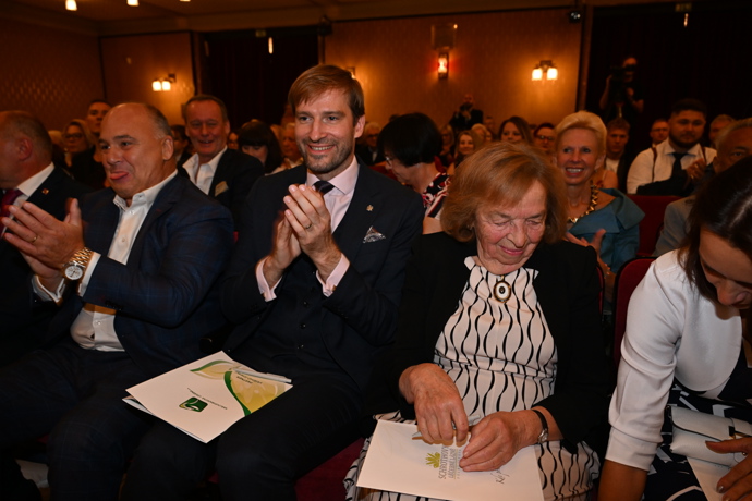 Livia Klausová s Adamem Vojtěchem.