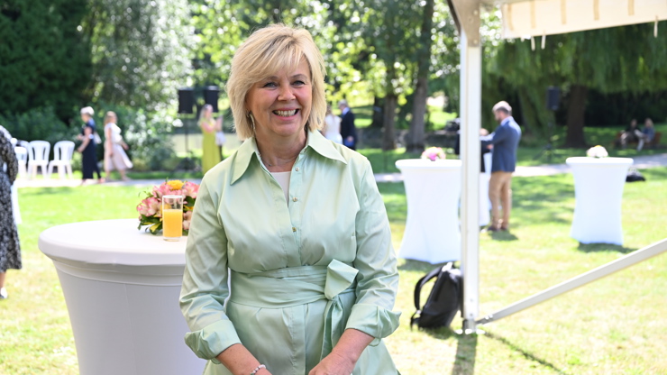 Eva Pavlová ukázala úsměv.