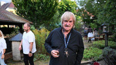 FOTO: Karel Vágner dorazil na letní party divadla Broadway.