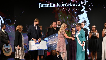 FOTO: Jarmila Korčáková vyhrála soutěž Anděl mezi zdravotníky.